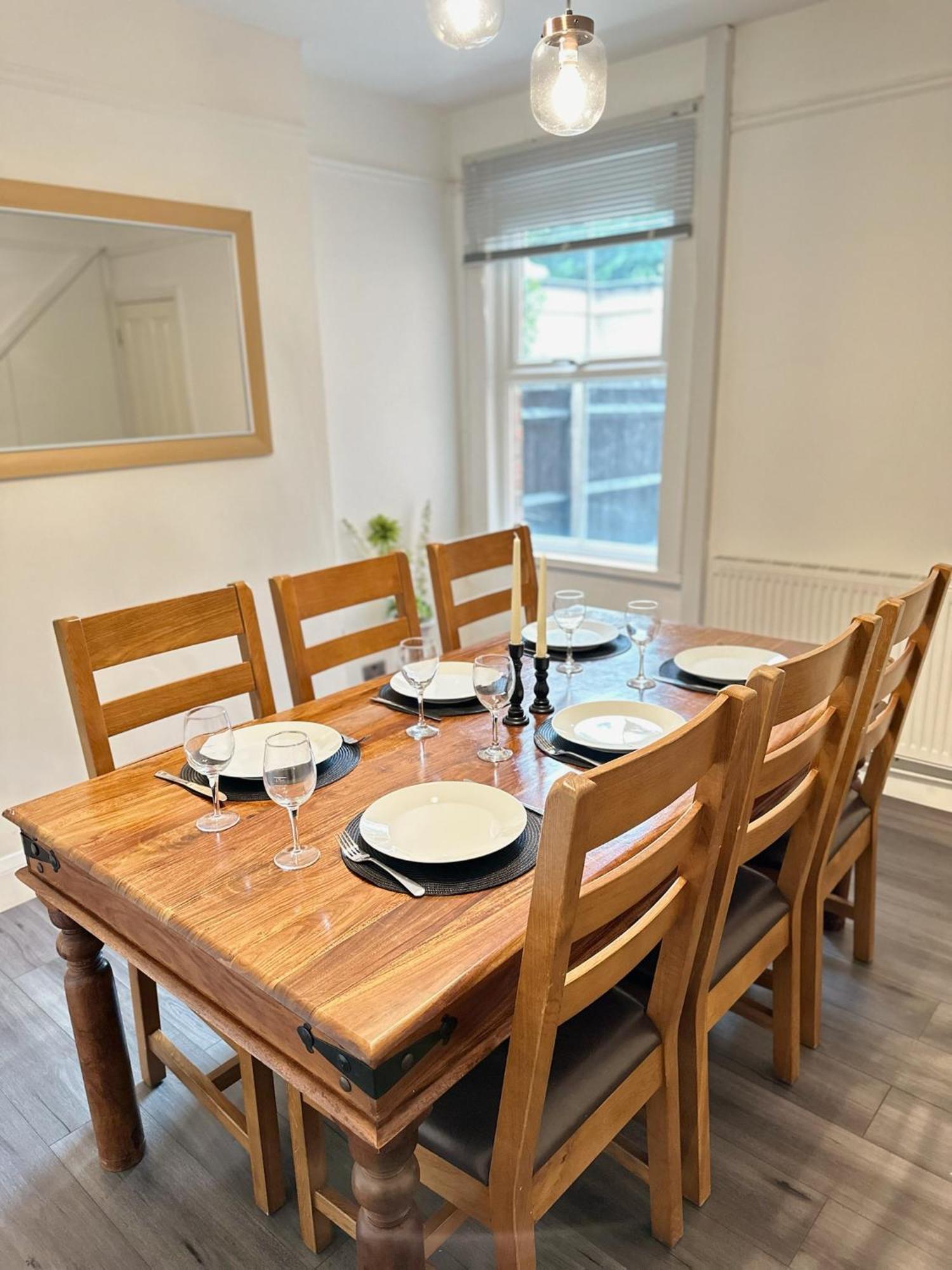 St Helens House Incredible Location With Parking & Garden